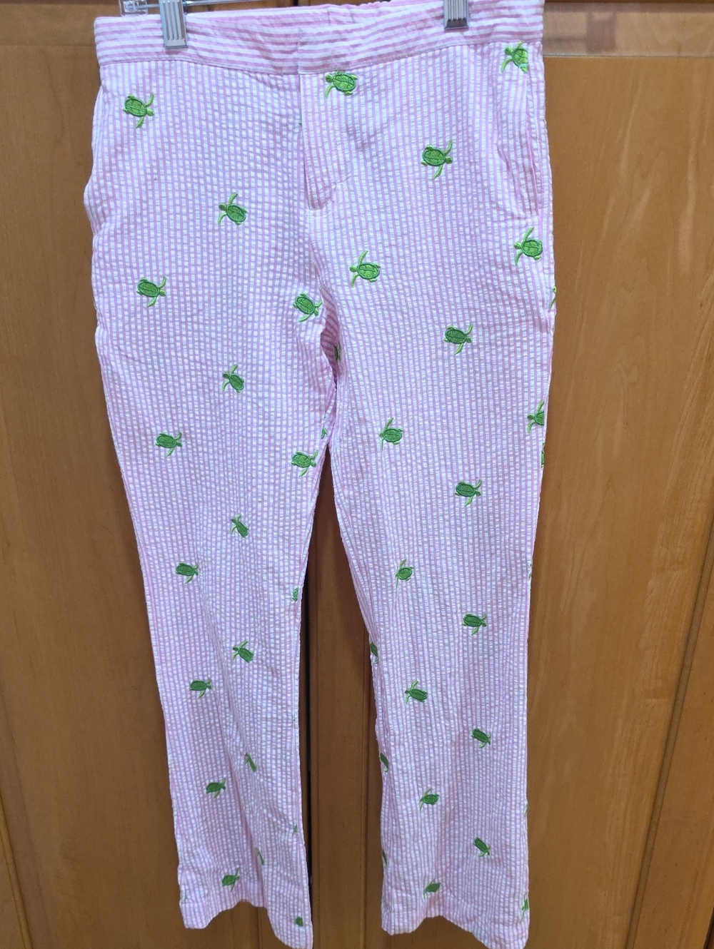 Lilly Pulitzer Girls Pink Seersucker Pants with Green Turtle Motif - Size 12
